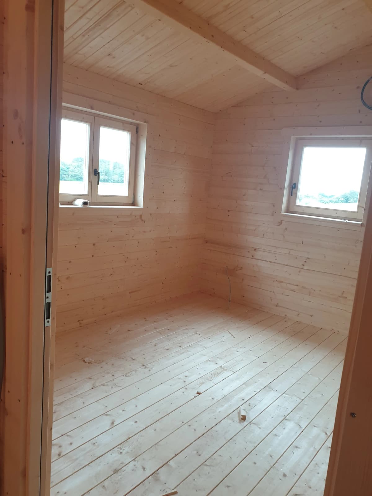 Norfolk cabin image norkfolk15.webp