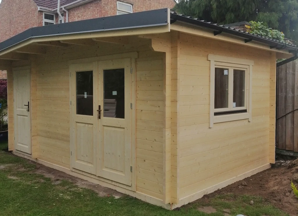 Real Project: The 2-in-1 Cabin – Summer House with Secret Storage