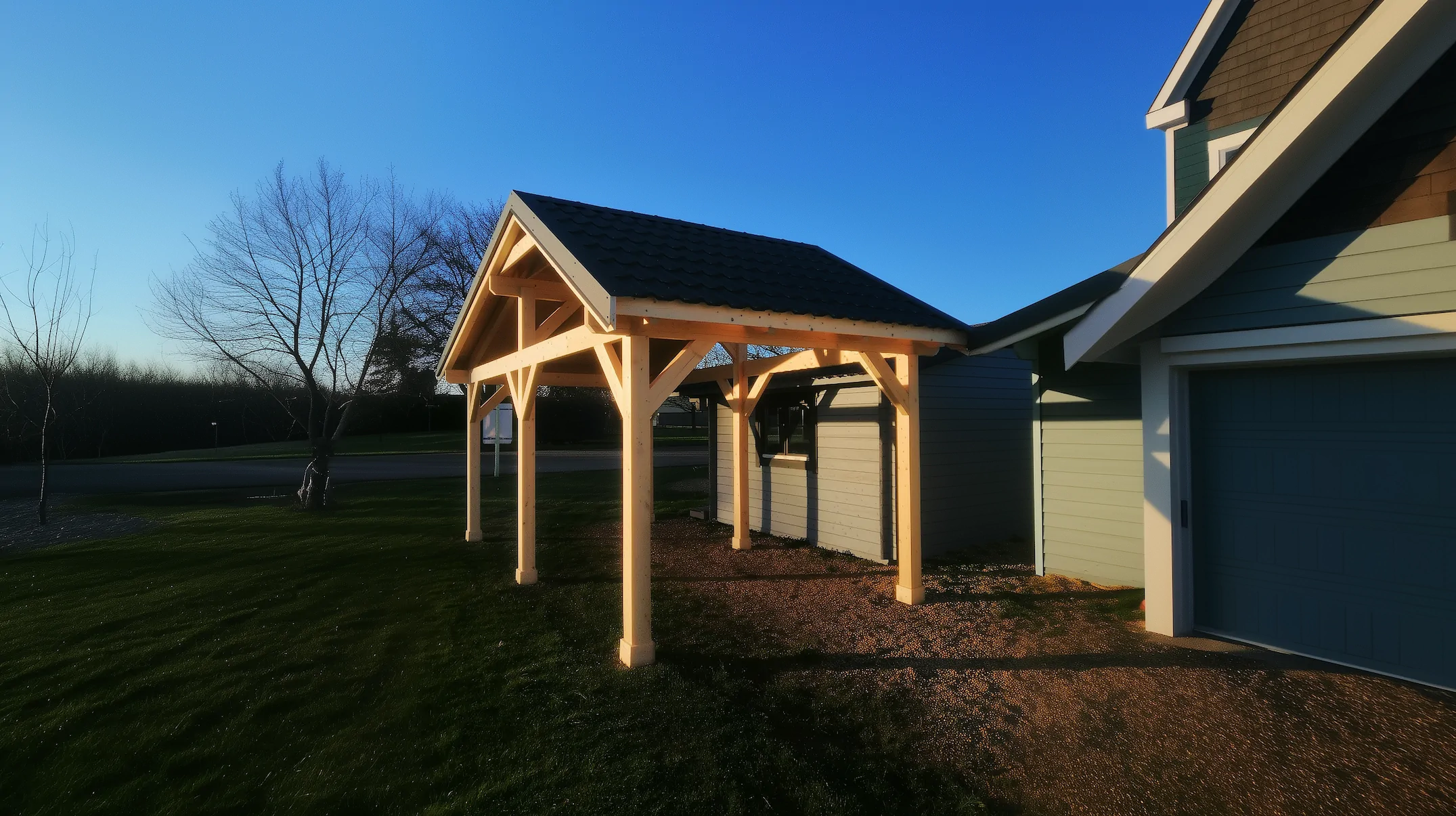 Real Project: The Heavy Timber Carport – Luxury Curb Appeal & Car Protection